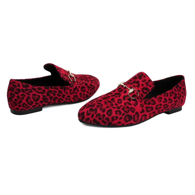 Women Loafers Fashionable Metal Buckle Casual Women's Shoes Flat Shoes Large size women's shoes spring autumn pwomen's shoe