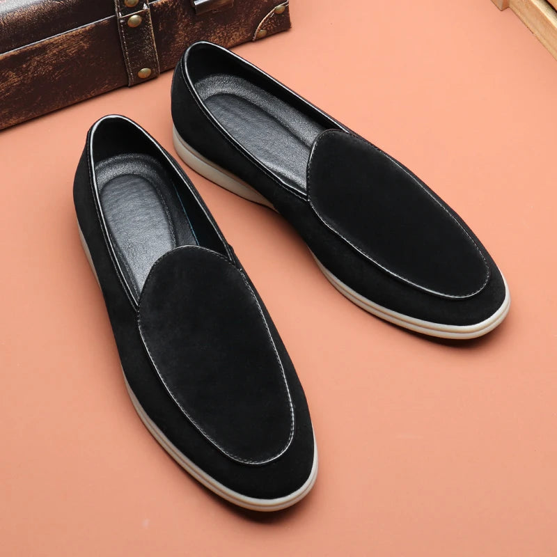 Fashion Men's Classic British Style Loafers Moccasins Men Casual Shoes Suede Leather Mens Light Comfortable Driving Flats