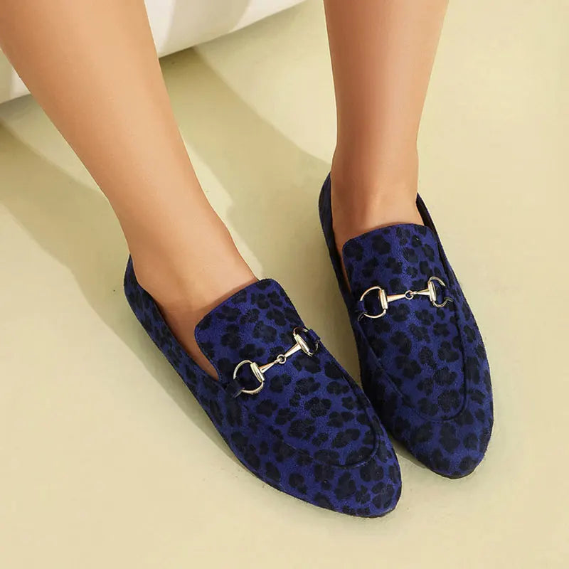 Women Loafers Fashionable Metal Buckle Casual Women's Shoes Flat Shoes Large size women's shoes spring autumn pwomen's shoe