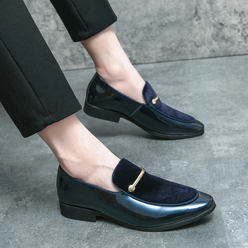 Fashion New Designer Slip on Suede Leather Driving Shoes for Men Black Blue Gentleman Formal Wedding Prom Dress Homecoming