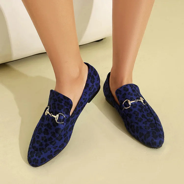 Women Loafers Fashionable Metal Buckle Casual Women's Shoes Flat Shoes Large size women's shoes spring autumn pwomen's shoe