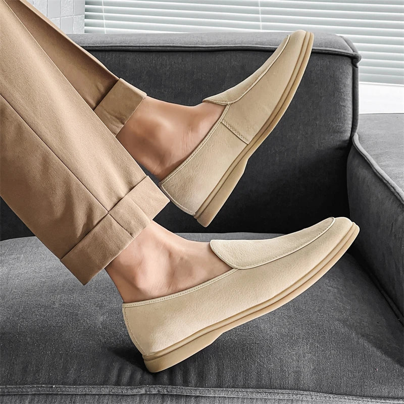 Fashion Men's Classic British Style Loafers Moccasins Men Casual Shoes Suede Leather Mens Light Comfortable Driving Flats