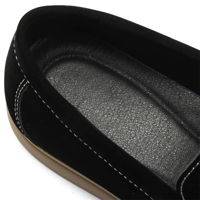 Fashion Men's Classic British Style Loafers Moccasins Men Casual Shoes Suede Leather Mens Light Comfortable Driving Flats