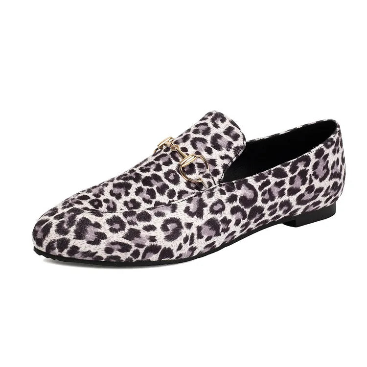 Women Loafers Fashionable Metal Buckle Casual Women's Shoes Flat Shoes Large size women's shoes spring autumn pwomen's shoe