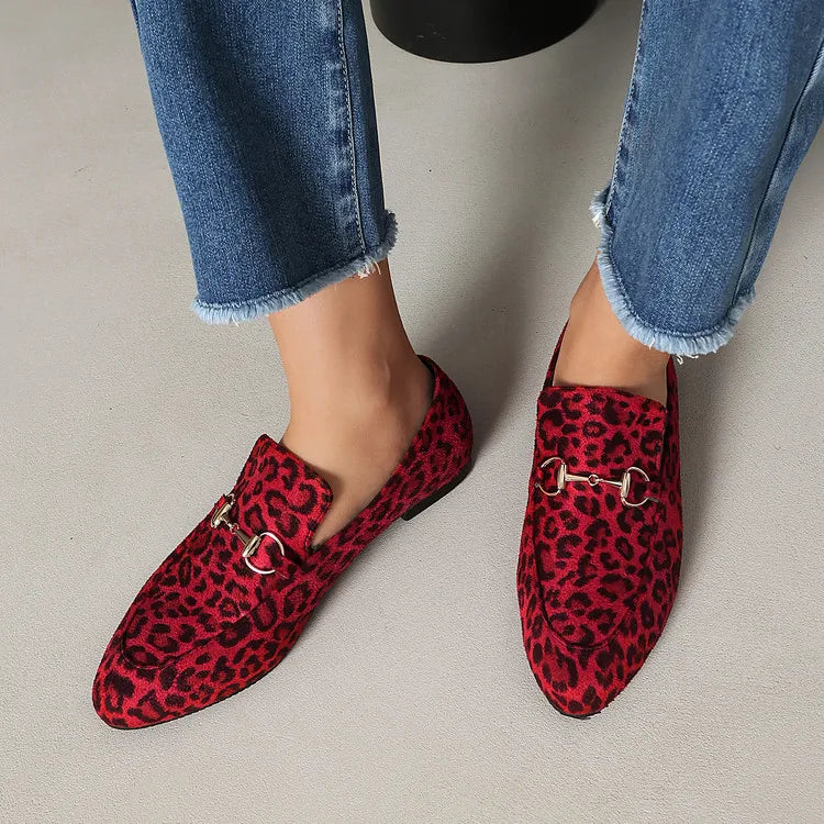 Women Loafers Fashionable Metal Buckle Casual Women's Shoes Flat Shoes Large size women's shoes spring autumn pwomen's shoe