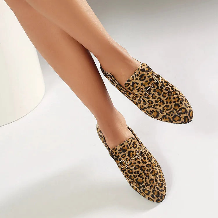 Women Loafers Fashionable Metal Buckle Casual Women's Shoes Flat Shoes Large size women's shoes spring autumn pwomen's shoe